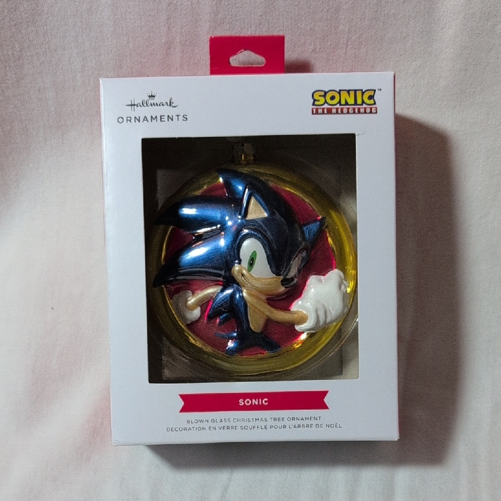 Hallmark Sonic the Hedgehog Ornament